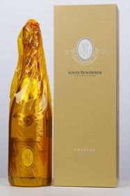france-champagne-sparkling-wine-cristal-roederer-2015